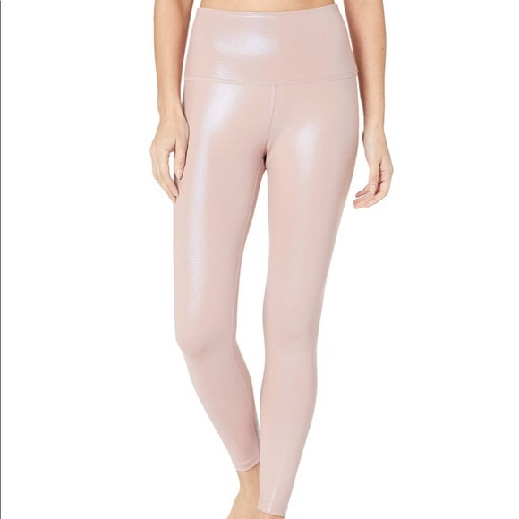 beyond yoga pearlized